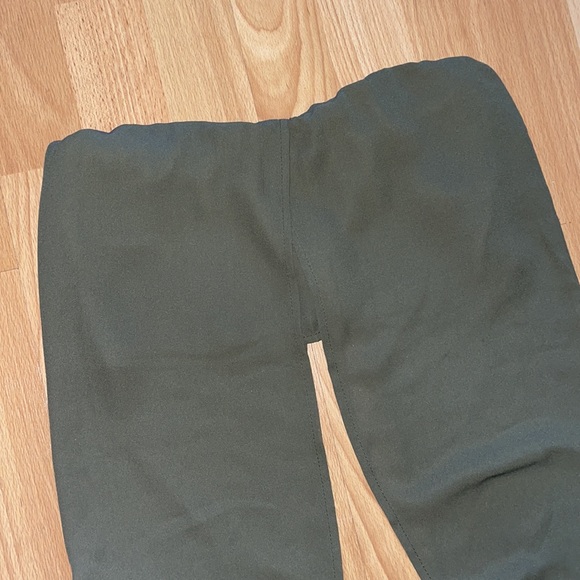 Gorgeous olive green long strapless top - Picture 9 of 10